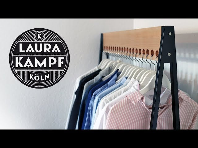 This week i build a clothes rack that looks a little nicer that the regular ones