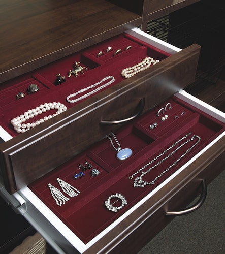 4 Time-Saving Closet Accessories